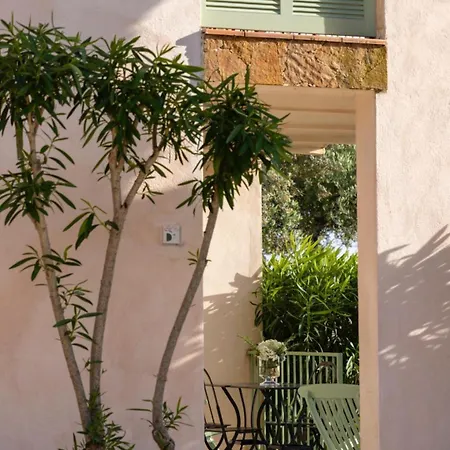 Residenza L 'alivetu