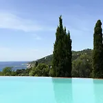 Residenza L 'alivetu Lägenhetshotell 4*