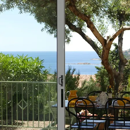 Residenza L 'alivetu Aparthotel