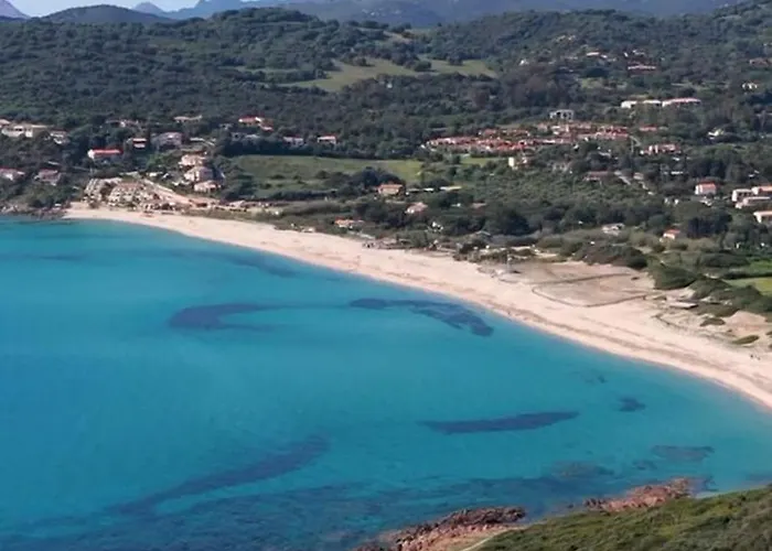 Residenza L 'alivetu Aparthotel 4*