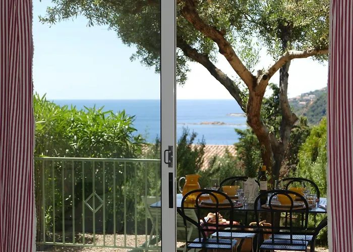 Residenza L 'alivetu Aparthotel